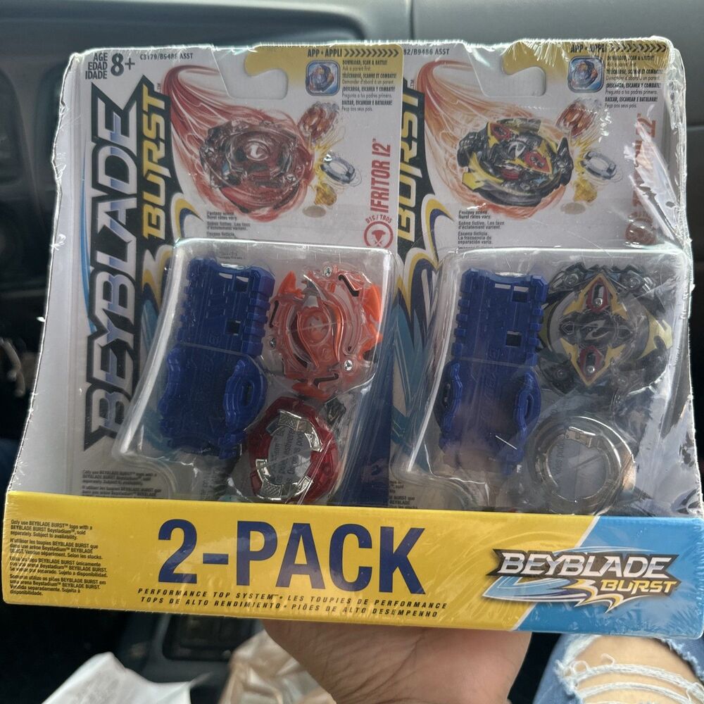 Doomscizor D2 + Roktavor R2 New Beyblade HASBRO BURST
